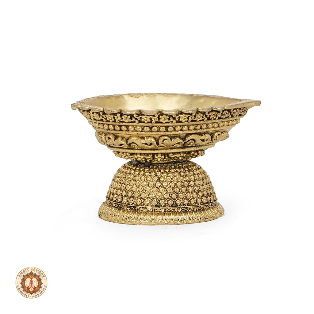 Brass Carved Aarti Diya on Textured Pedestal for Mandir (4 cm)