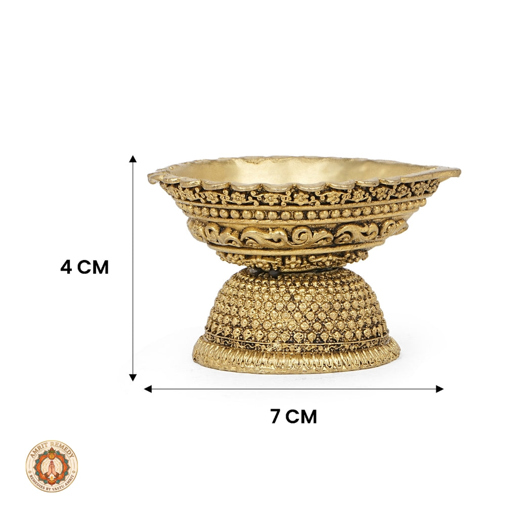 Brass Carved Aarti Diya on Textured Pedestal for Mandir (4 cm)